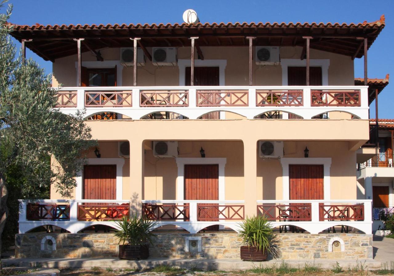 Konstantina Studios Skopelos Buitenkant foto