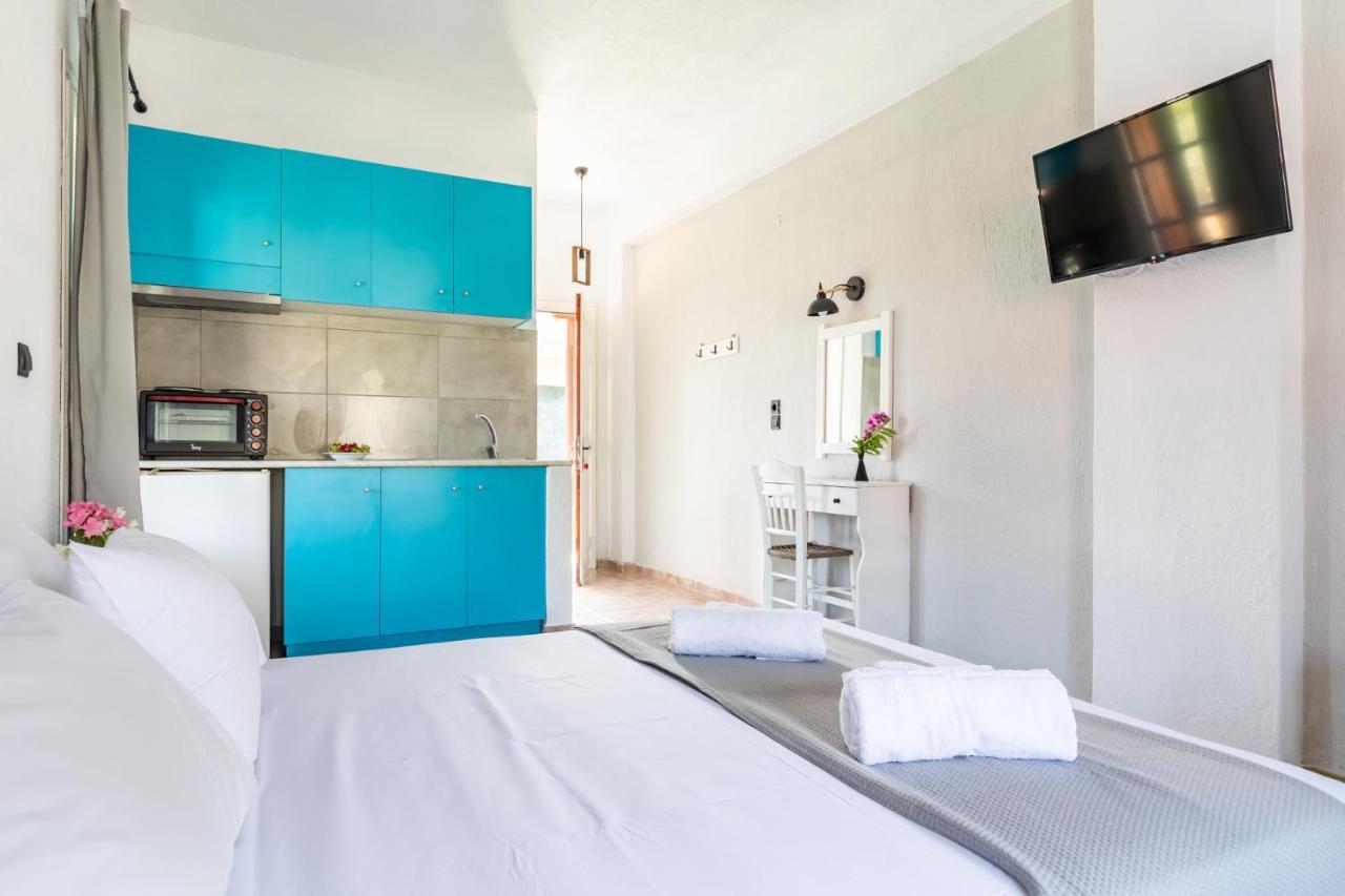 Konstantina Studios Skopelos Buitenkant foto